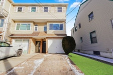 101 Wyona Ave, Staten Island, NY 10314 - See Est. Value, Schools & More
