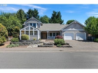 1293 Regency Dr, Eugene, OR 97401 | Trulia