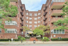 106-15 Queens Blvd #2R, Forest Hills, NY 11375 | Trulia