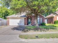 5903 Garden View Dr, Arlington, TX 76018 | MLS# 20979156 | Trulia