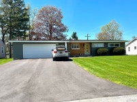 2378 Kenwood Dr, Adrian, MI 49221 - See Est. Value, Schools & More
