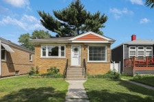 4219 Wisconsin Ave, Berwyn, IL 60402 | MLS# 11153143 | Trulia