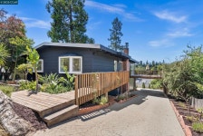 5915 Alhambra Ave, Oakland, CA 94611 | MLS# 41105254 | Trulia