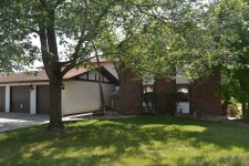 4179 192nd Ct #4179, Country Club Hills, IL 60478 | MLS# 11202422 | Trulia