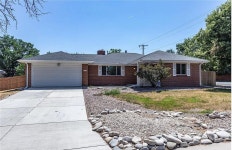 406 Titan Ct, Aurora, CO 80011 | Trulia
