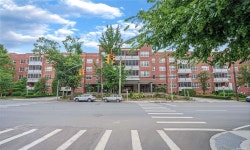 1 Kensington Gate #208, Great Neck, NY 11021 | MLS# L3574900 | Trulia