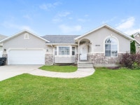 2039 E 7550 S, South Weber, UT 84405 - See Est. Value, Schools & More 2039 E  7550 S, South Weber, UT 84405 - See Est. Value... 