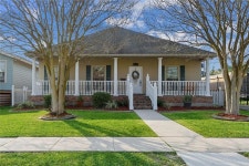 6916 Memphis St, New Orleans, LA 70124 | MLS# 2412148 | Trulia