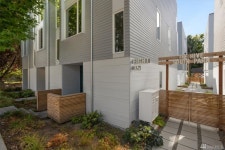 835 S Cloverdale St #B, Seattle, WA 98108 | MLS# 1833576 | Trulia