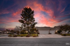 5819 Chadwick Hills Ct, Bakersfield, CA 93306 | MLS# 202309400 | Trulia