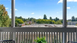 7064 35th Ave NE #13, Seattle, WA 98115 | MLS# 1833537 | Trulia