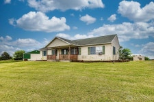 6423 Howe Rd, Middletown, OH 45042 | MLS# 934879 | Trulia