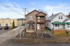 3827 Evaline St, Hamtramck, MI 48212 | MLS# 20230001877 | Trulia