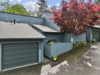 4703 SW Caldew St #C, Portland, OR 97219 - See Est. Value, Schools & More
