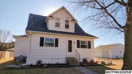 107 E Walnut St, Manly, IA 50456 | MLS# 250016 | Trulia 107 E  Walnut St, Manly, IA 50456 | MLS# 250016 | Trulia