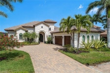 6652 Costa CIR, Naples, FL 34113 - See Est. Value, Schools & More