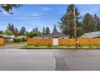 11514 SE Alder St, Portland, OR 97216 | MLS# 754782777 | Trulia