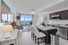 90 SW 3rd St #3407, Miami, FL 33130 | Trulia