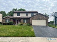 6819 Greentree Ln, Maumee, OH 43537 - See Est. Value, Schools & More