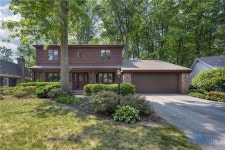 6941 Fredericksburg Dr S, Sylvania, OH 43560 | MLS# 6102213 | Trulia