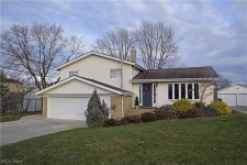 7551 Key West Dr, Parma, OH 44134 | MLS# 4428189 | Trulia