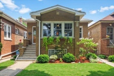 4951 N Lowell Ave, Chicago, IL 60630 | MLS# 11190903 | Trulia
