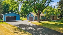 W291S2711 Cambrian RIDGE, Waukesha, WI 53188 | MLS# 1842141 | Trulia