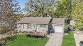 5732 Nall Ave, Roeland Park, KS 66202 | MLS# 2542979 | Trulia