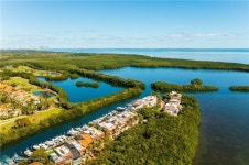 5978 Paradise Point Dr UNIT 5978, Miami, FL 33157 - See Est. Value, Schools & More
