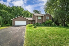 5890 Otter View Trl, White Bear Township, MN 55110 - See Est. Value, Schools & More