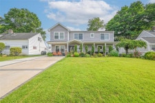 86 S Cabot Lane, Westbury, NY 11590 | MLS# 878755 | Trulia