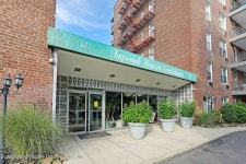 55 Austin Pl #3L, Staten Island, NY 10304 | MLS# 1164074 | Trulia