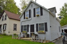 124 State St E, Dresser, WI 54009 - See Est. Value, Schools & More
