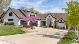 5734 Longleaf Dr, Lawrence, KS 66049 | MLS# 163863 | Trulia