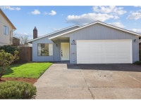 6134 SE Grant St, Portland, OR 97215 - See Est. Value, Schools & More