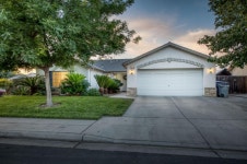 5674 W Weathermaker Ave, Fresno, CA 93722 | Trulia 5674 W  Weathermaker Ave, Fresno, CA 93722 | Trulia