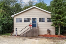 138 Fossil Lake Ct, Wilmington, IL 60481 | MLS# 11197991 | Trulia