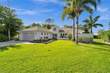 6857 Mill Run Cir, Naples, FL 34109 | MLS# 225021097 | Trulia