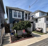 102-19 164th Avenue, Jamaica, NY 11414 - See Est. Value, Schools & More