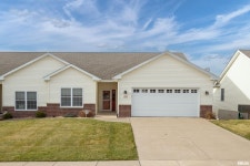 5790 Castlewood Dr, Bettendorf, IA 52722 | MLS# QC4239118 | Trulia