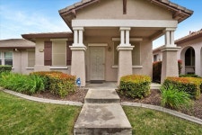 5848 Northborough Dr, Sacramento, CA 95835 | MLS# 225034961 | Trulia