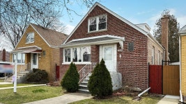 5954 S Kostner Ave, Chicago, IL 60629 | Trulia 5954 S  Kostner Ave, Chicago, IL 60629 | Trulia