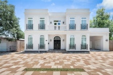 4516 South Dr, New Orleans, LA 70121 | MLS# 2406796 | Trulia