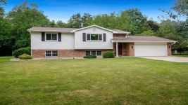 5496 S Poplar Dr, Oregon, IL 61061 | MLS# 202405025 | Trulia 5496 S  Poplar Dr, Oregon, IL 61061 | MLS# 202405025 | Trulia