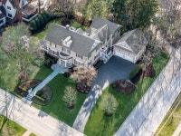 910 Golf Ln, Wheaton, IL 60189 - See Est. Value, Schools & More