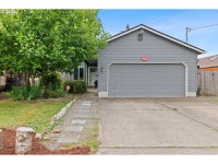 6822 SE Duke St, Portland, OR 97206 | MLS# 24006600 | Trulia
