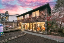 2624 E Olive Street, Seattle, WA 98122 | MLS# 2032285 | Trulia
