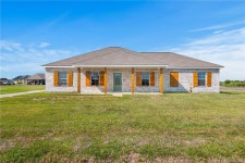 7488 Palomino Dr, Iowa, LA 70647 | MLS# SWL23006008 | Trulia