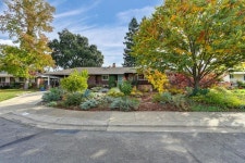 5855 Annrud Way, Sacramento, CA 95822 | MLS# 225142681 | Trulia
