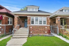 6412 S Fairfield Ave, Chicago, IL 60629 | Trulia 6412 S  Fairfield Ave, Chicago, IL 60629 | Trulia